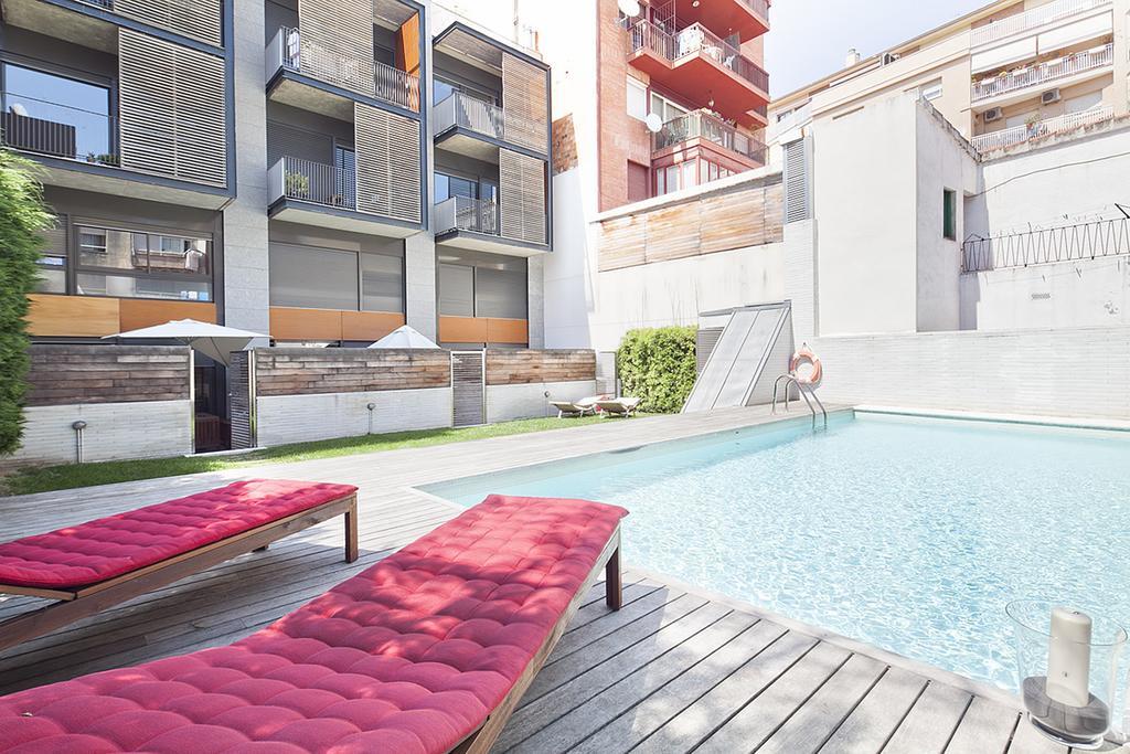 My Space Pool Garden Apartment Barcelona